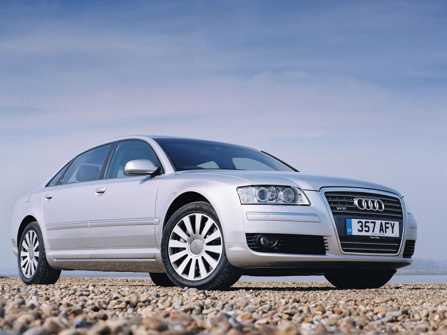  Audi A8 L 6.0 Quattro (D3) 2005 года  (UK) (фото 1 из 2)